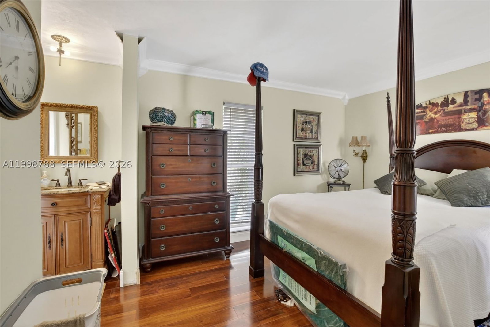 Real estate property located at 5240 6th Ave H26, Broward, Embarcadero Condo, Oakland Park, FL