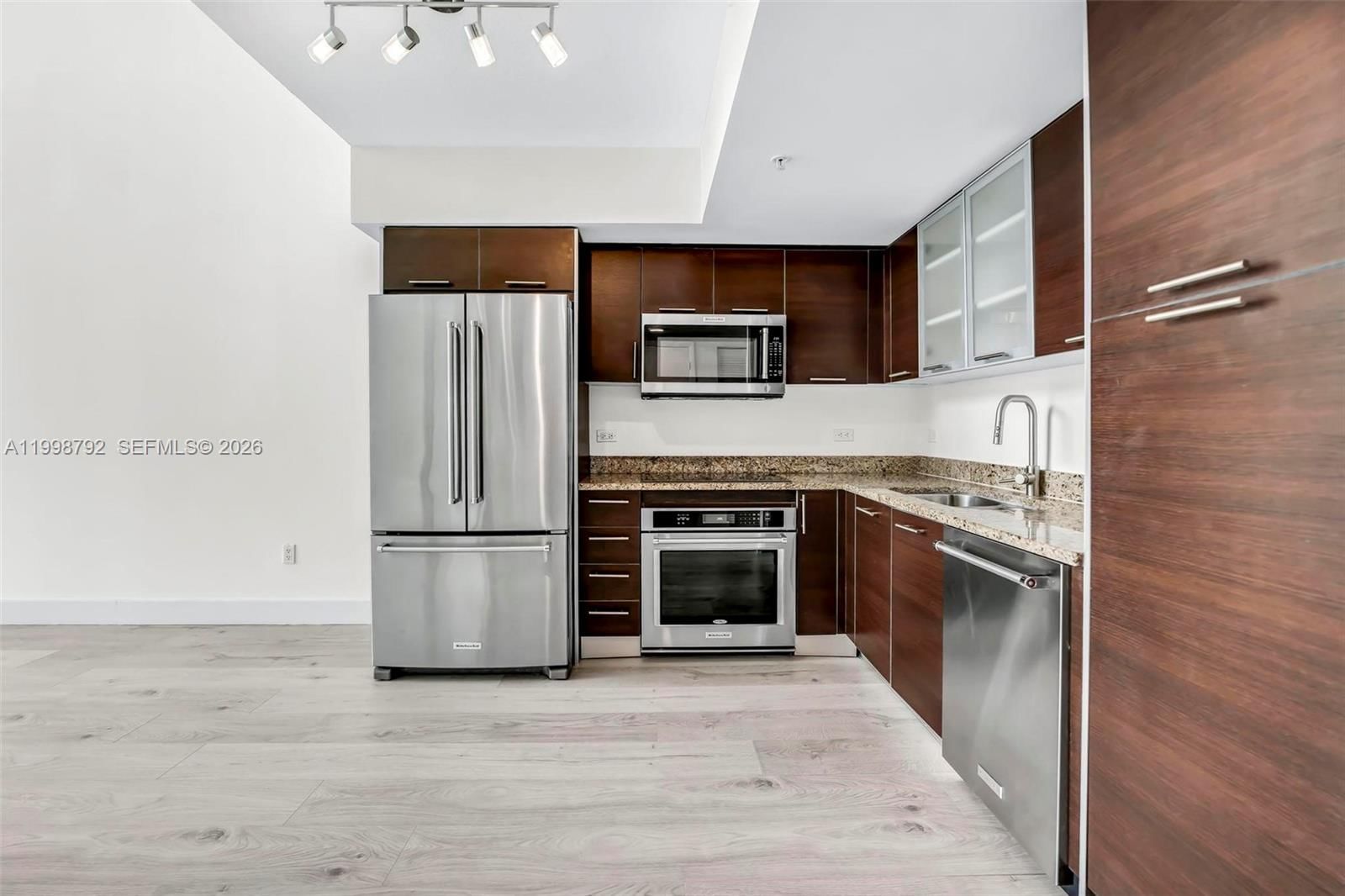 Real estate property located at 41 5th St #1709, Miami-dade, Brickell On The River S T, Miami, FL