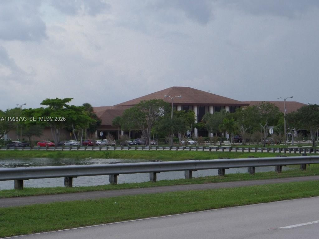 Real estate property located at 1600 127th Way #101C, Broward, Garfield At Century Villa, Pembroke Pines, FL