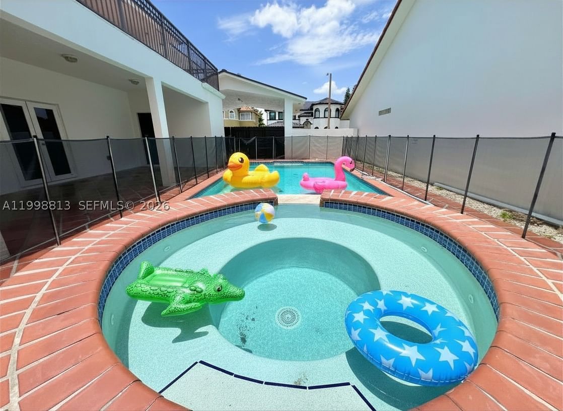 Real estate property located at 10140 26th Ter, Miami-dade, Ben-car Sub Sec 1, Miami, FL