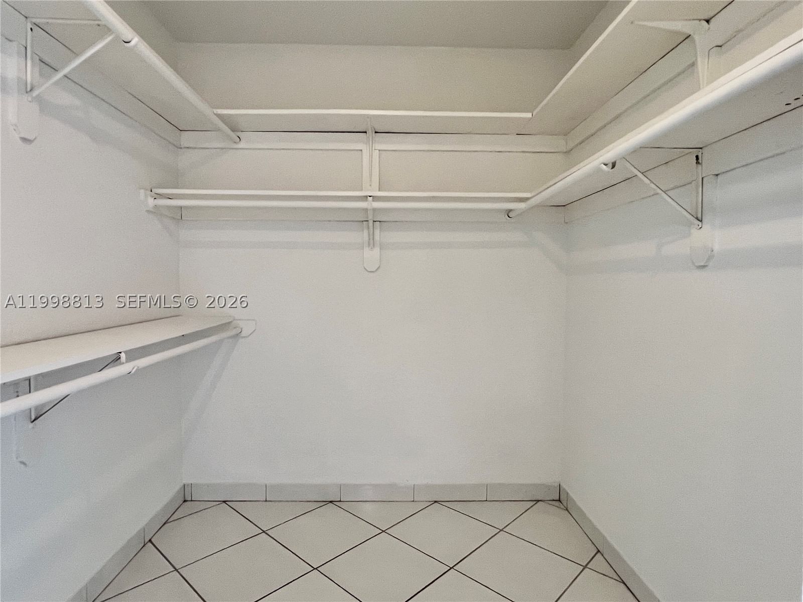 Real estate property located at 10140 26th Ter, Miami-dade, Ben-car Sub Sec 1, Miami, FL