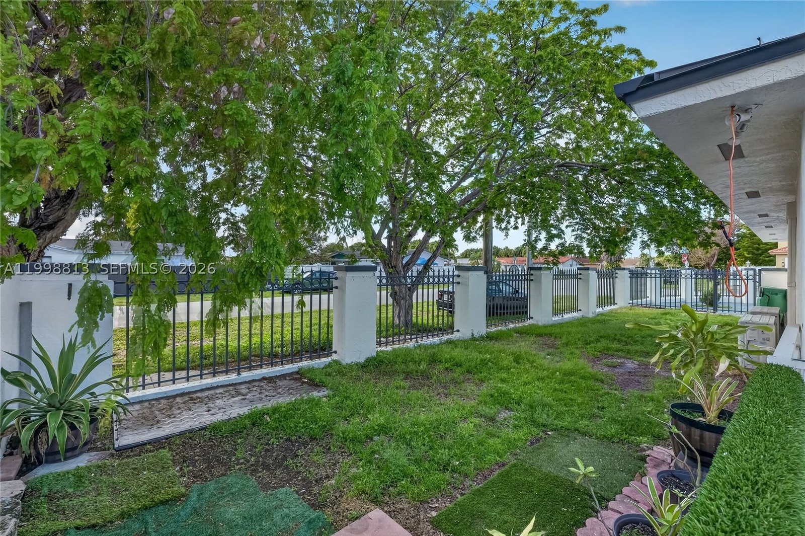 Real estate property located at 10140 26th Ter, Miami-dade, Ben-car Sub Sec 1, Miami, FL