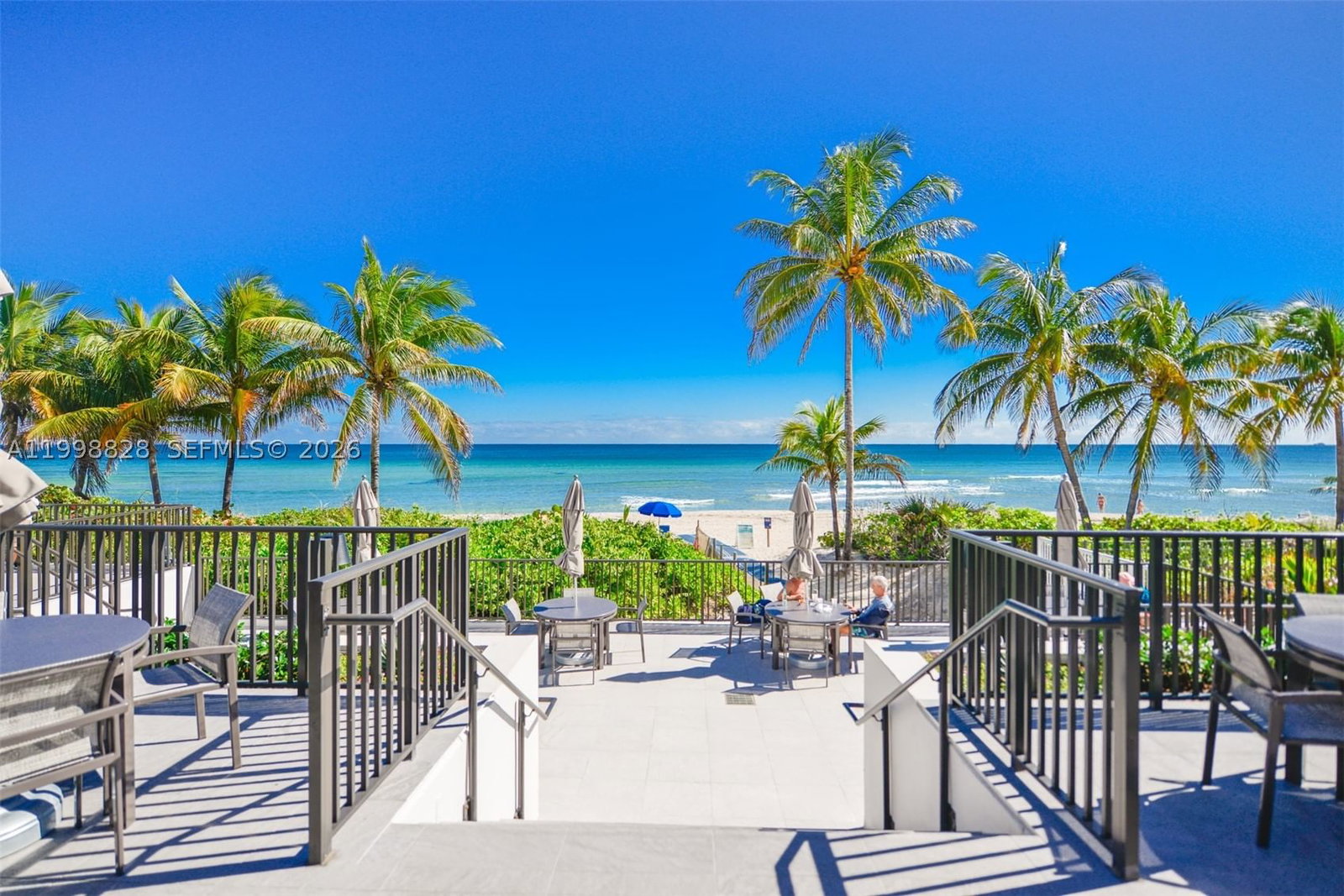 Real estate property located at 1965 Ocean Dr #14D, Broward, Hemispheres Condo, Hallandale Beach, FL