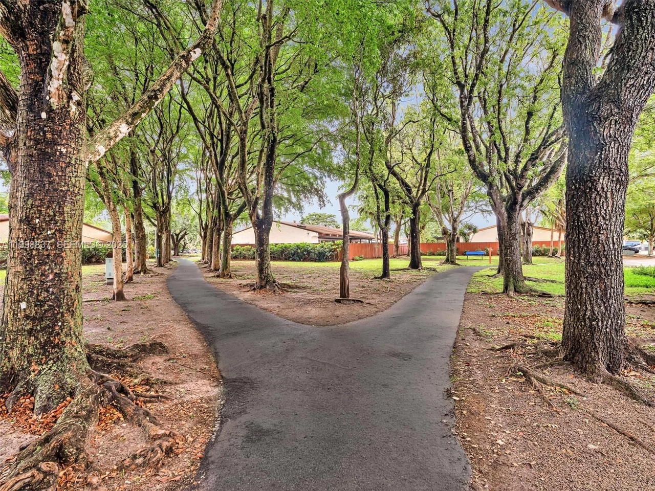 Real estate property located at 13406 102nd Ln, Miami-dade, Cindis Place Sec 1, Miami, FL