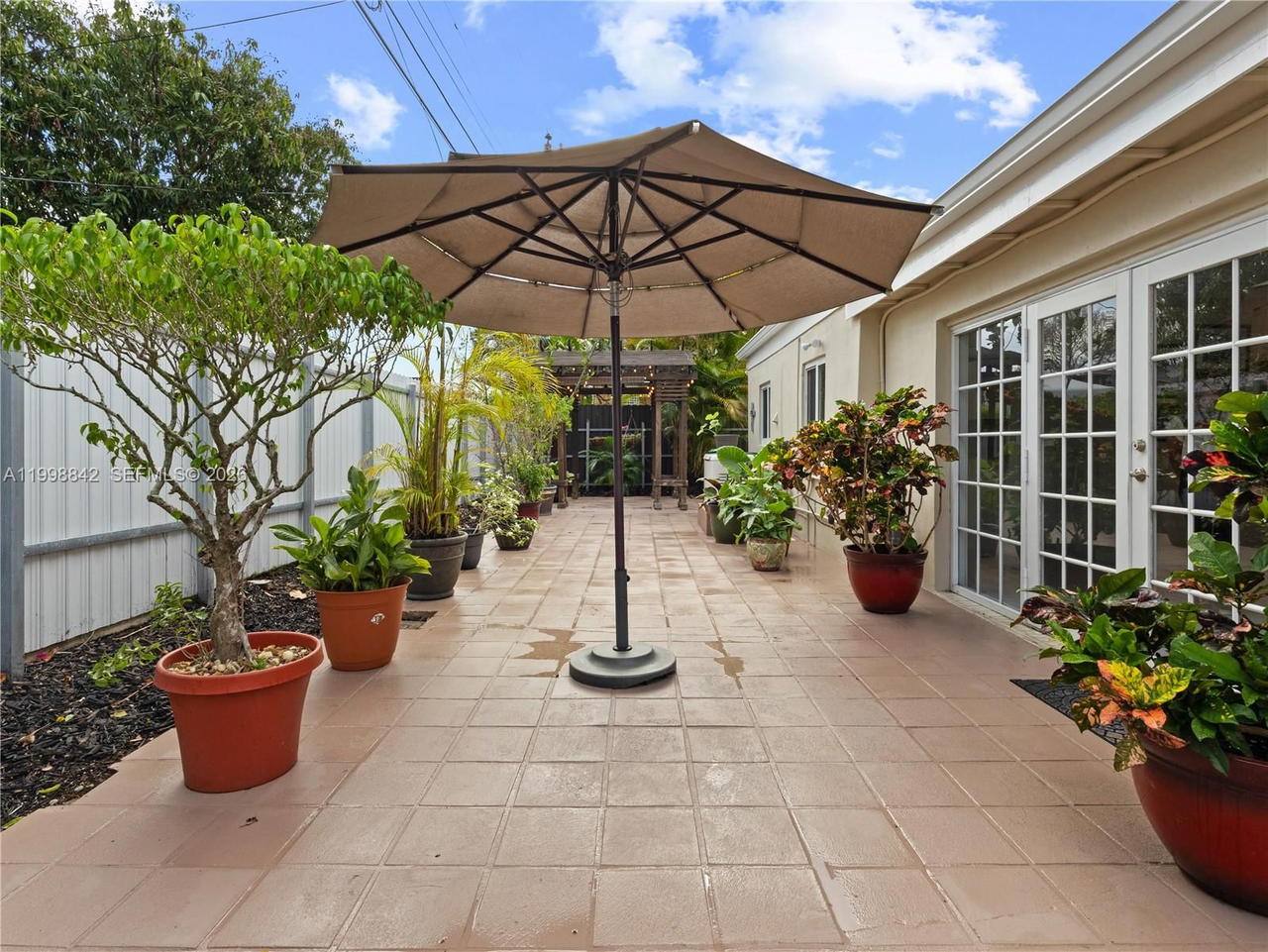 Real estate property located at 6665 39th St, Miami-dade, Virginia Gardens Estates, Virginia Gardens, FL