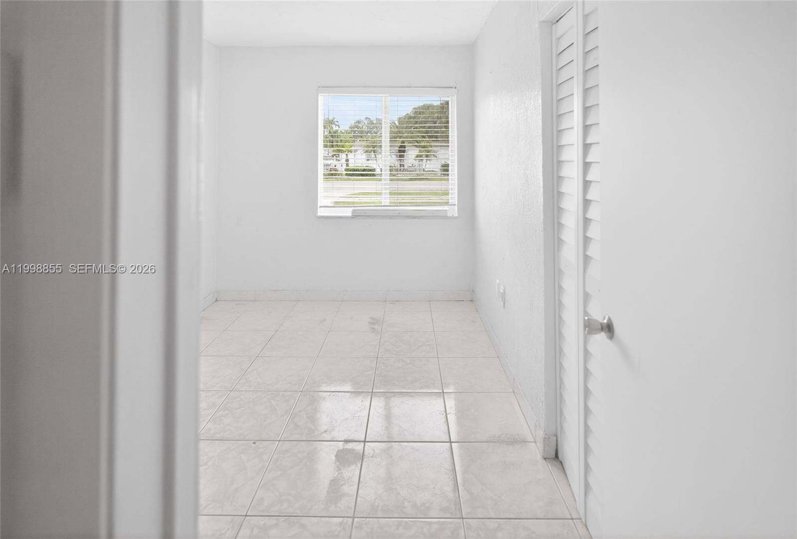 Real estate property located at 1560 130th St, Miami-dade, Shephard Heights 3 Addn, North Miami, FL