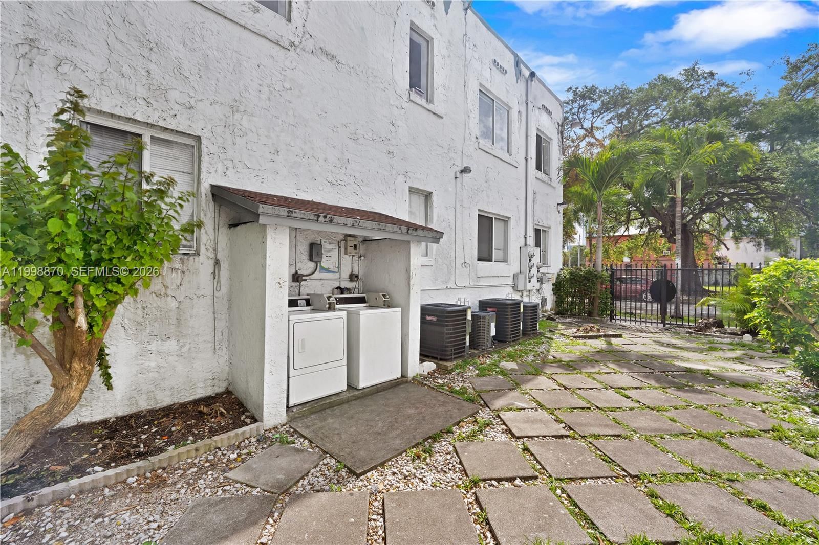 Real estate property located at 109 6th Ave #8, Miami-dade, River Point Condo, Miami, FL