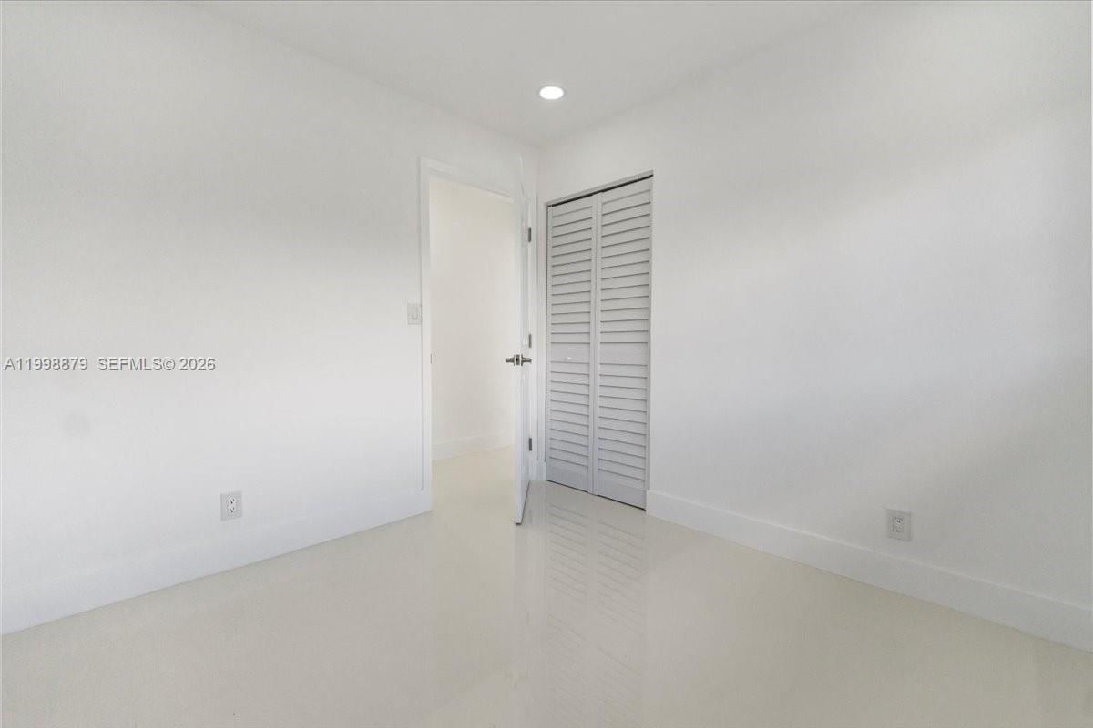 Real estate property located at 1910 36th St, Broward, Royal Palm Acres Third Se, Oakland Park, FL