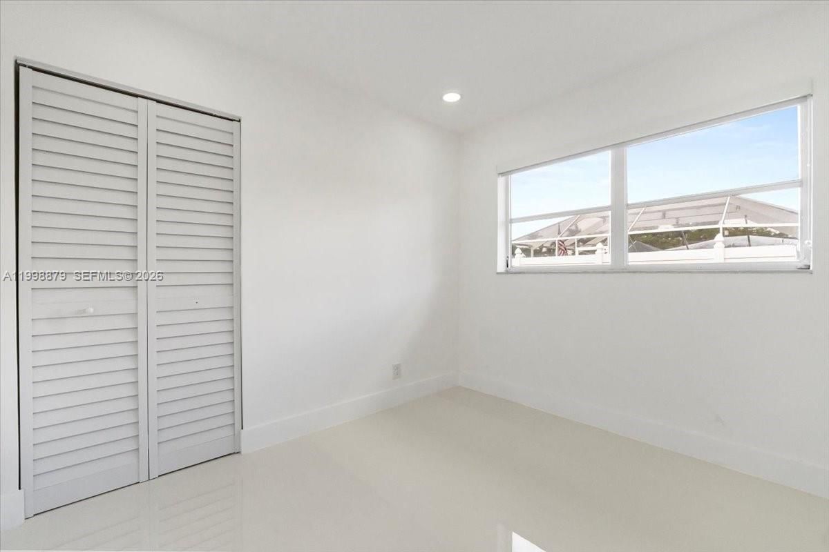 Real estate property located at 1910 36th St, Broward, Royal Palm Acres Third Se, Oakland Park, FL