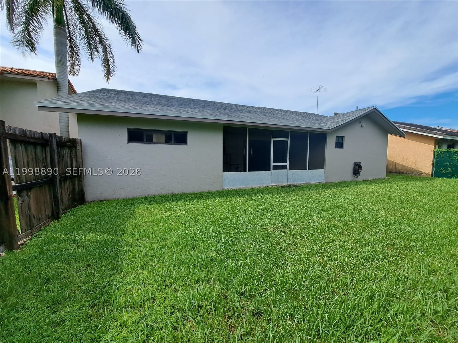 Real estate property located at 14527 106th Ter, Miami-dade, The Cedars Of Kendall, Miami, FL