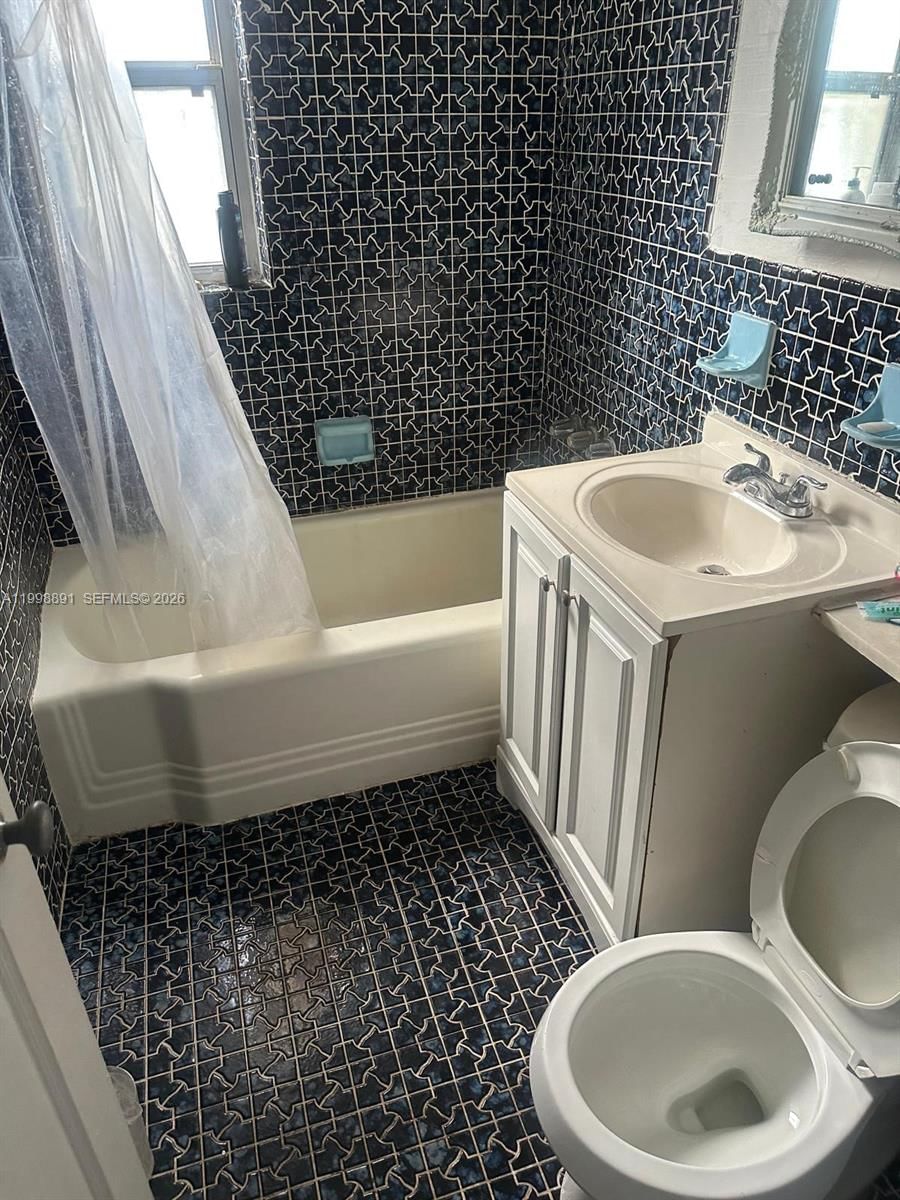 Real estate property located at 16300 19th Ct, Miami-dade, Bunche Park, Miami Gardens, FL