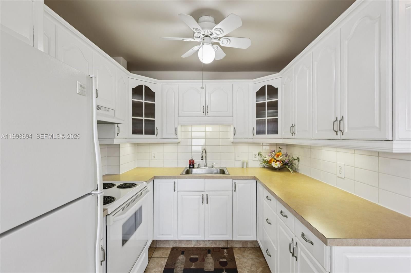 Real estate property located at 22 3rd Ter #18, Broward, Ronola Apts Condo, Dania Beach, FL