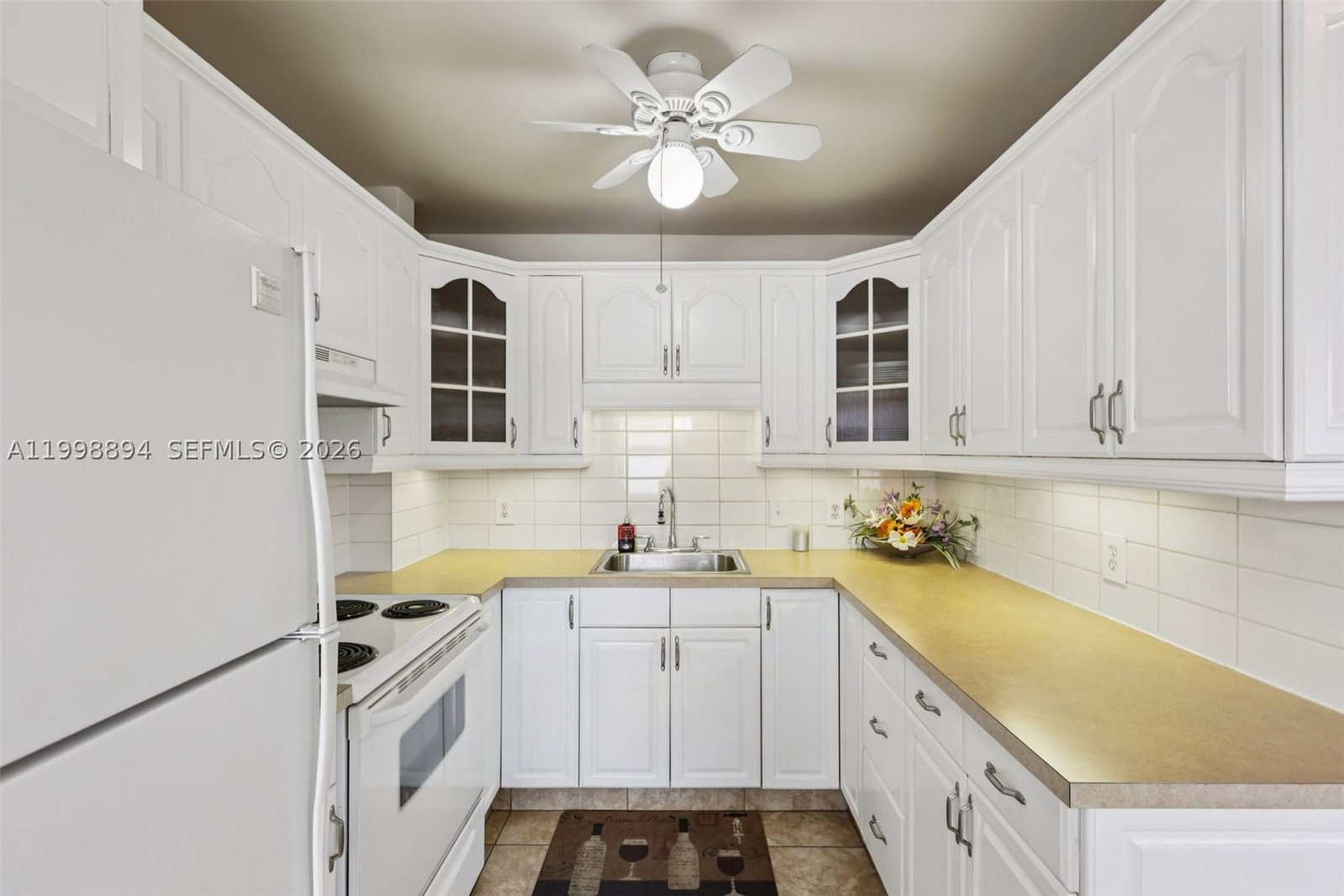 Real estate property located at 22 3rd Ter #18, Broward, Ronola Apts Condo, Dania Beach, FL