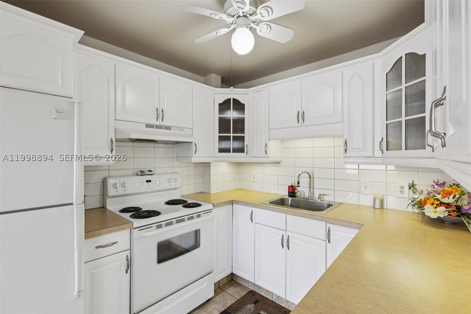 Real estate property located at 22 3rd Ter #18, Broward, Ronola Apts Condo, Dania Beach, FL