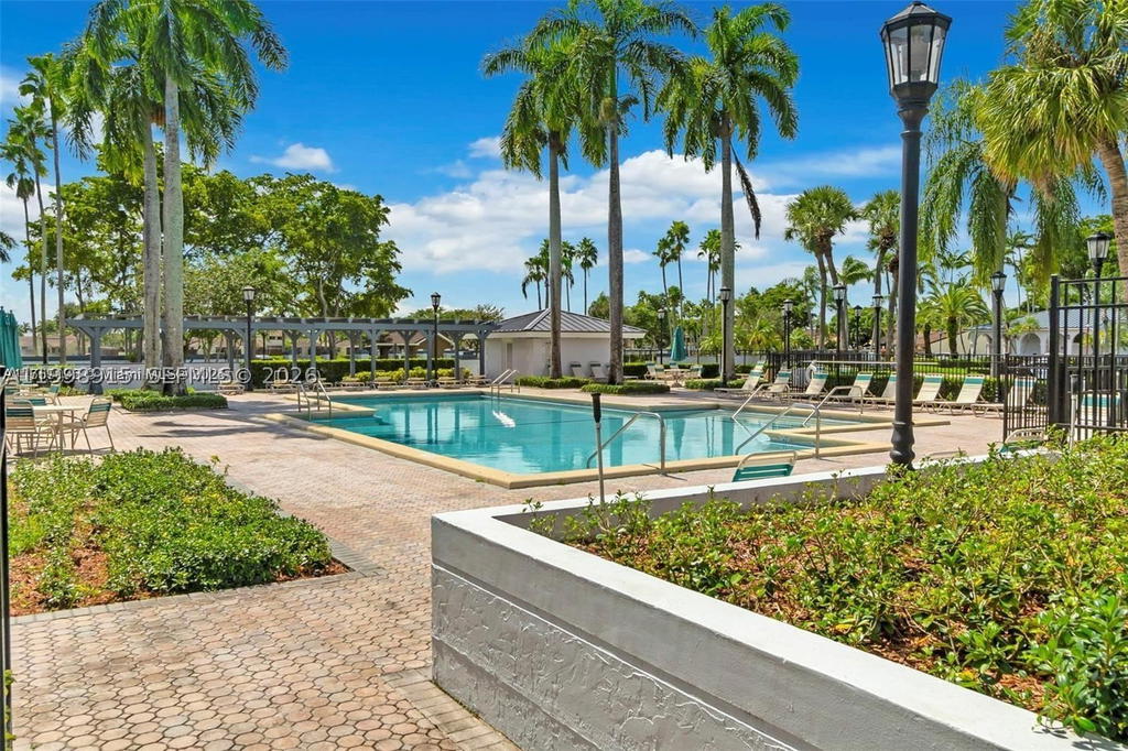 Real estate property located at 17268 60th Ct, Miami-dade, Villa Homes At The Moors, Hialeah, FL