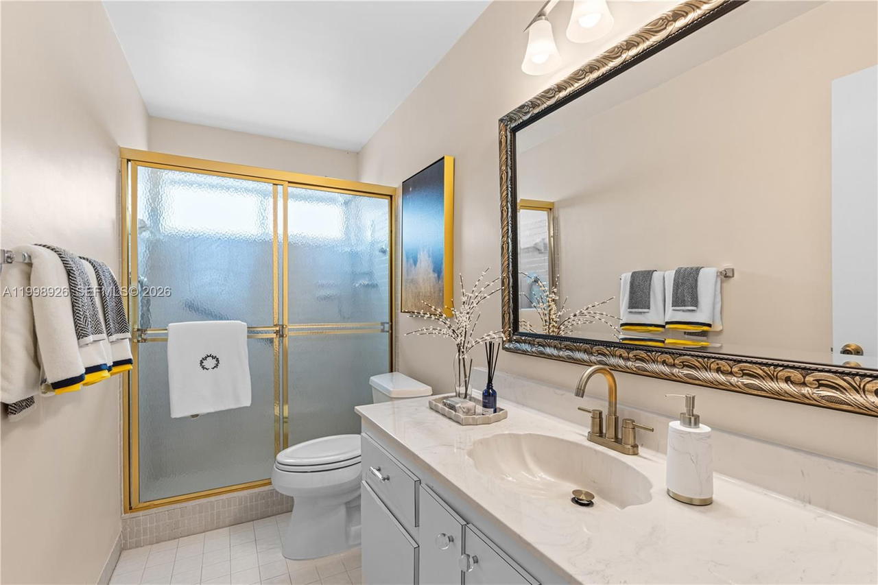 Real estate property located at 10325 102nd Ct, Miami-dade, Kendale South Sec 2 Part, Miami, FL