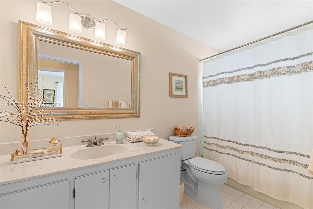 Real estate property located at 10325 102nd Ct, Miami-dade, Kendale South Sec 2 Part, Miami, FL
