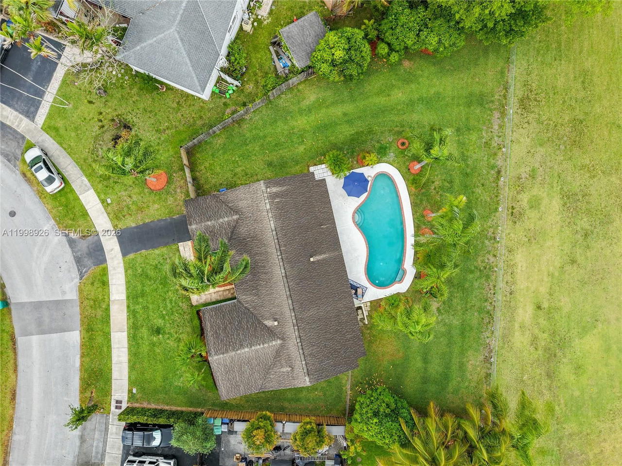 Real estate property located at 10325 102nd Ct, Miami-dade, Kendale South Sec 2 Part, Miami, FL