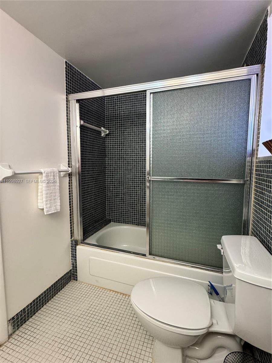 Real estate property located at 18707 14th Ave #733, Miami-dade, Eighth Moorings Condo, Miami, FL