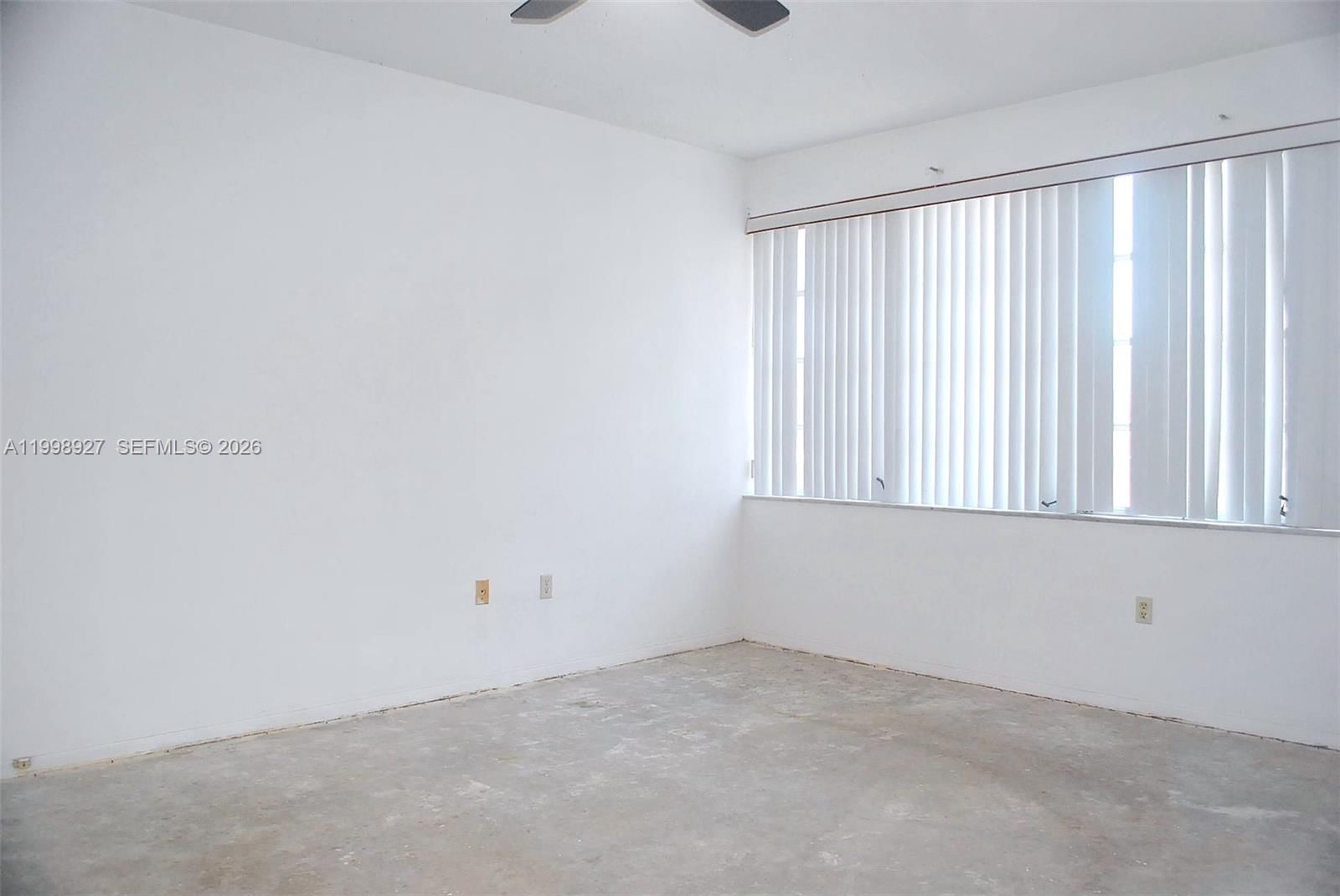 Real estate property located at 18707 14th Ave #733, Miami-dade, Eighth Moorings Condo, Miami, FL