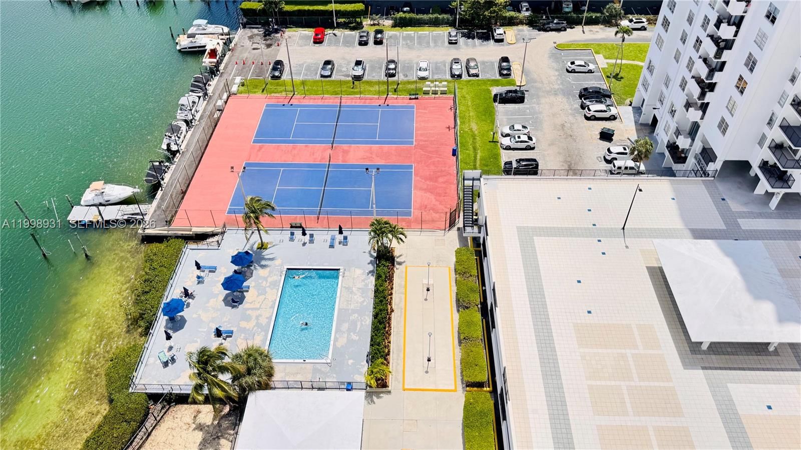 Real estate property located at 2780 183rd St #2012, Miami-dade, Commodore Plaza Condo, Aventura, FL