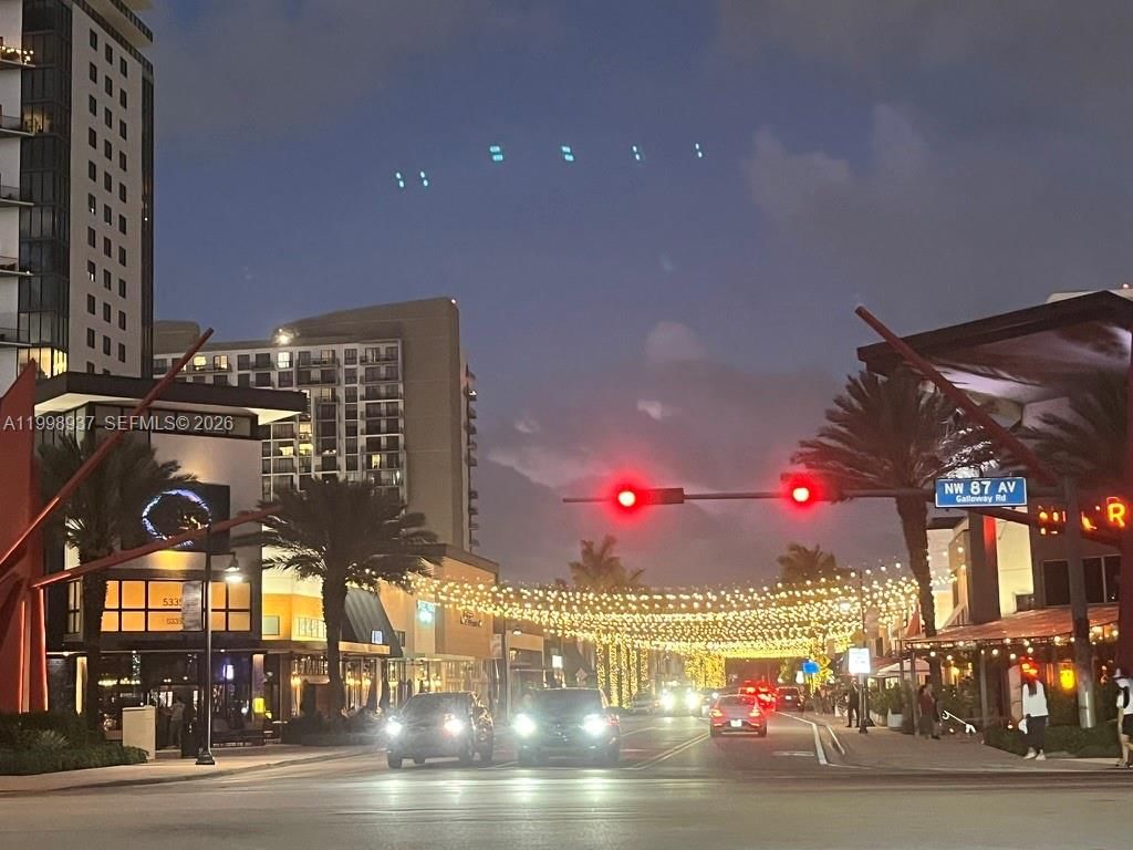 Real estate property located at 5300 87th Ave #1507, Miami-dade, The Blue A Resort Hotel C, Doral, FL