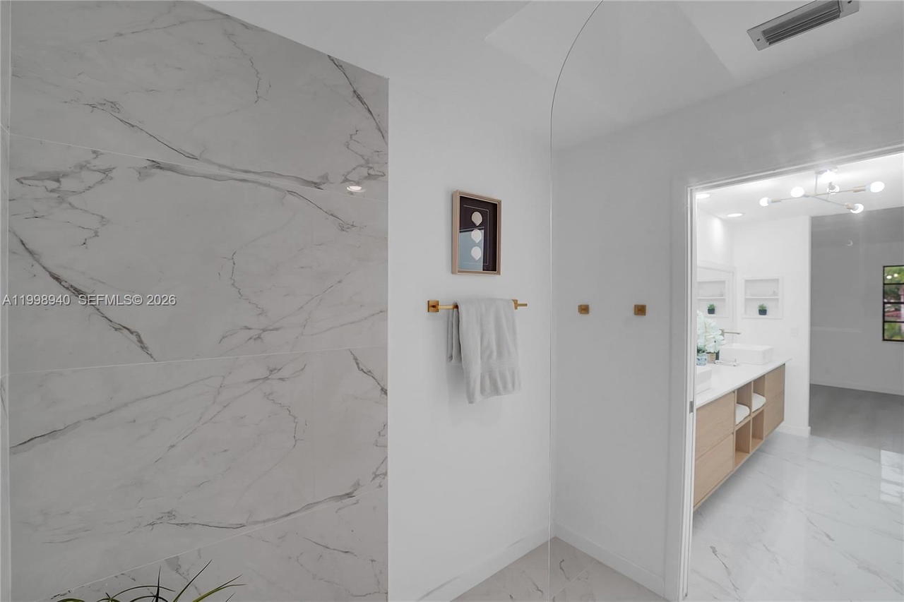 Real estate property located at 7736 La Mirada Dr, Palm Beach, La Mirada At Boca Pointe, Boca Raton, FL