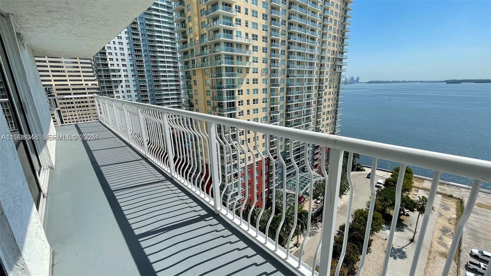 Real estate property located at 1200 Brickell Bay Dr #1702, Miami-dade, The Club At Brickell Bay, Miami, FL