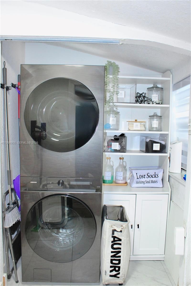 Real estate property located at 17710 102nd Ave, Miami-dade, Perrine Sub, Miami, FL