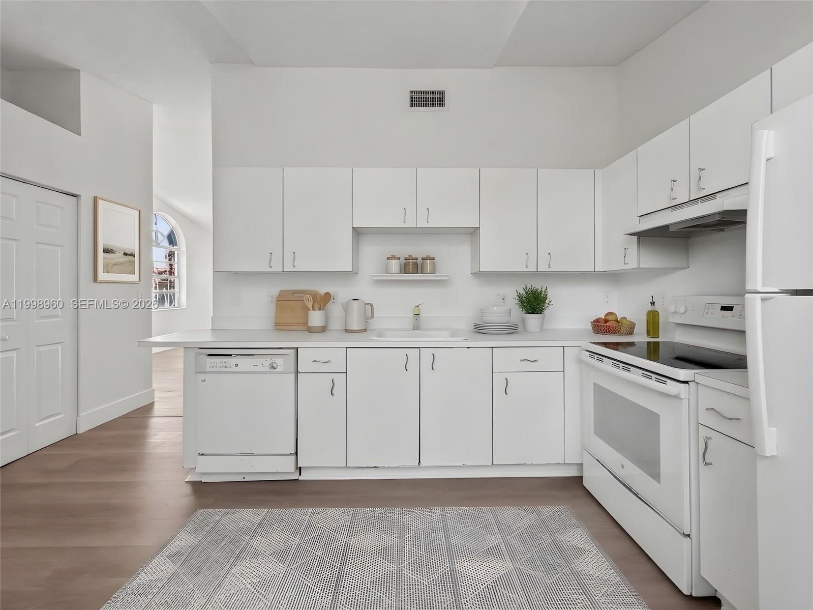 Real estate property located at 21553 87th Ct #102, Miami-dade, Windy Pointe Condo No 63, Cutler Bay, FL