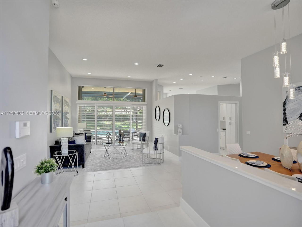 Real estate property located at 1356 Ginger Cir, Broward, Jasmine Island, Weston, FL