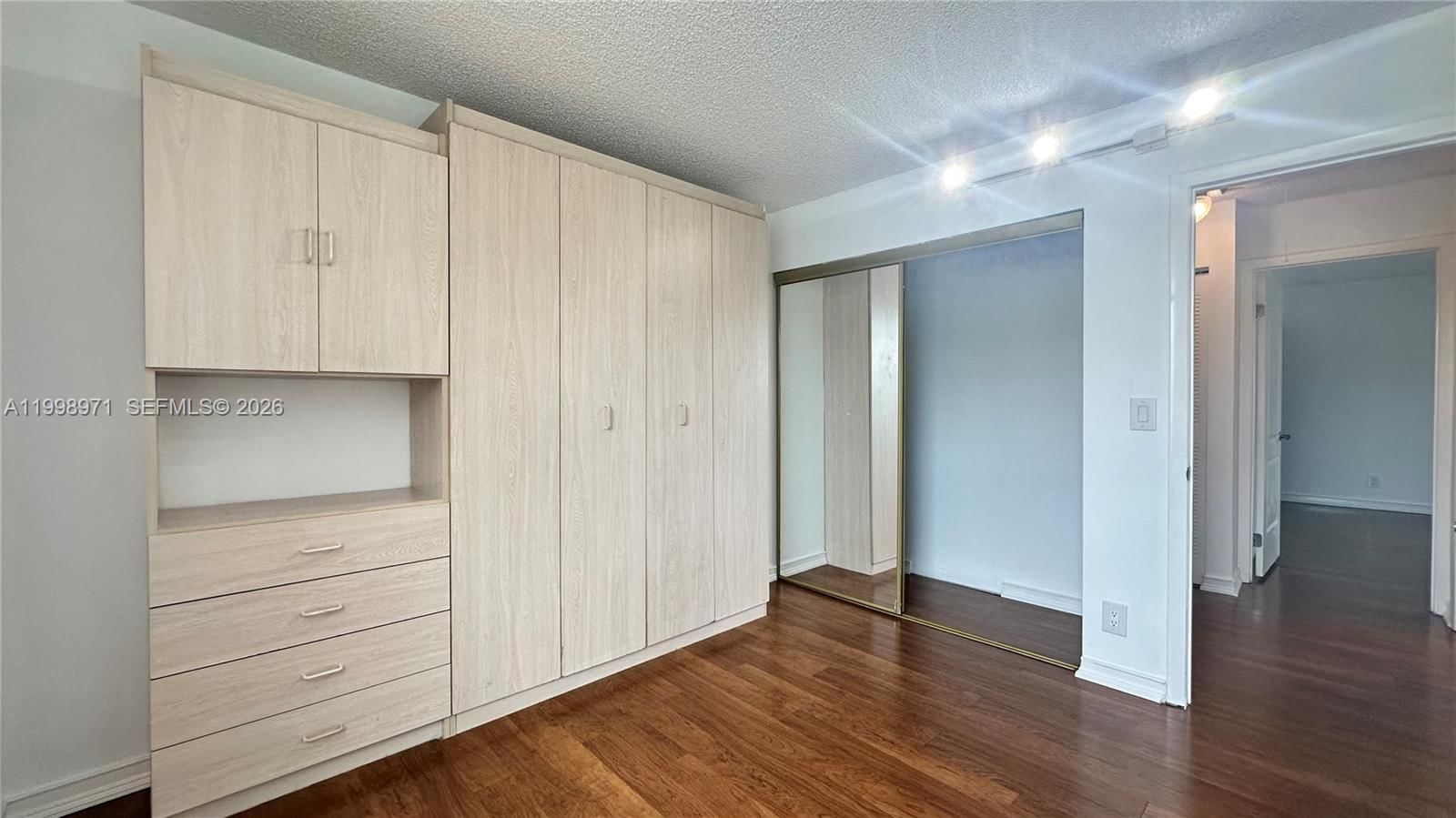 Real estate property located at 1141 Scarborough Dr, Broward, Scarborough Ii, Davie, FL