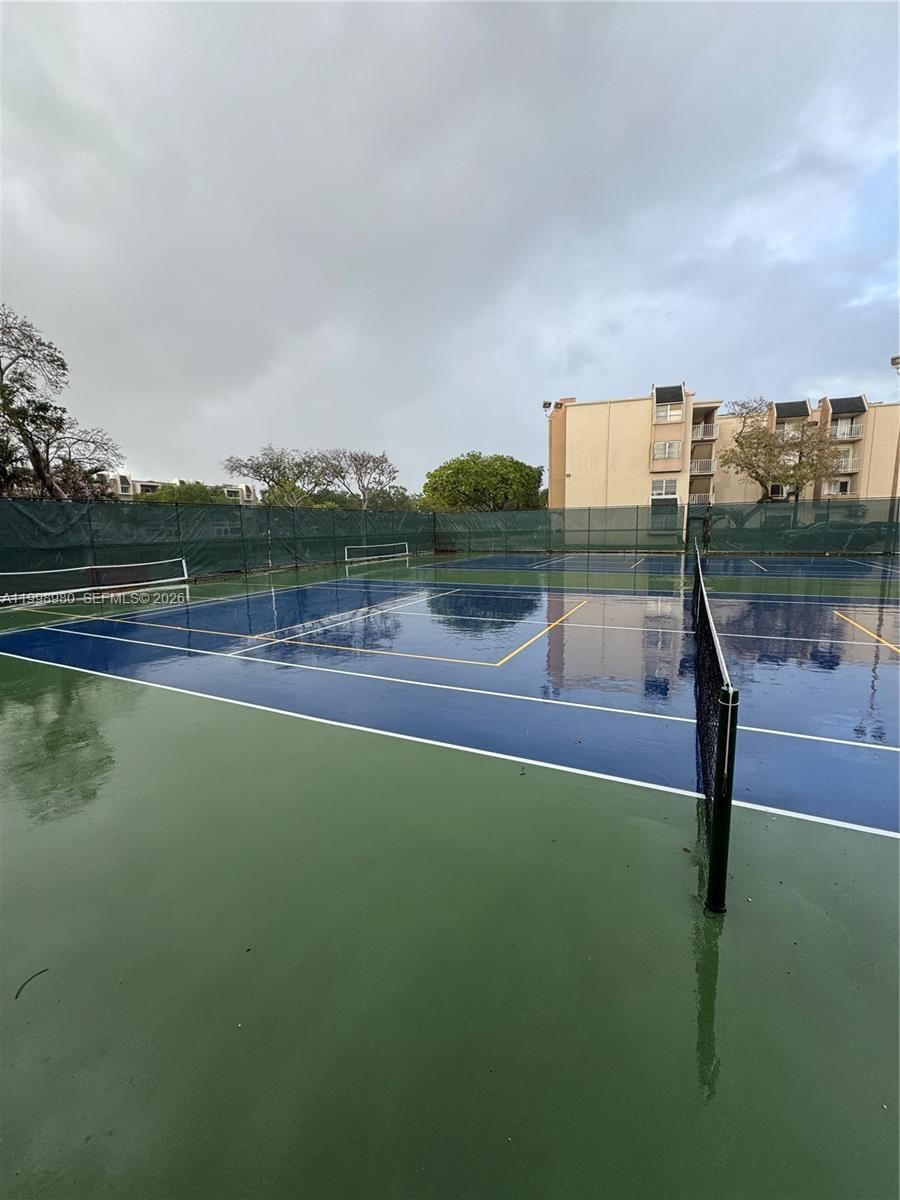 Real estate property located at 7787 86th St E-206, Miami-dade, Kings Creek So Condo, Miami, FL