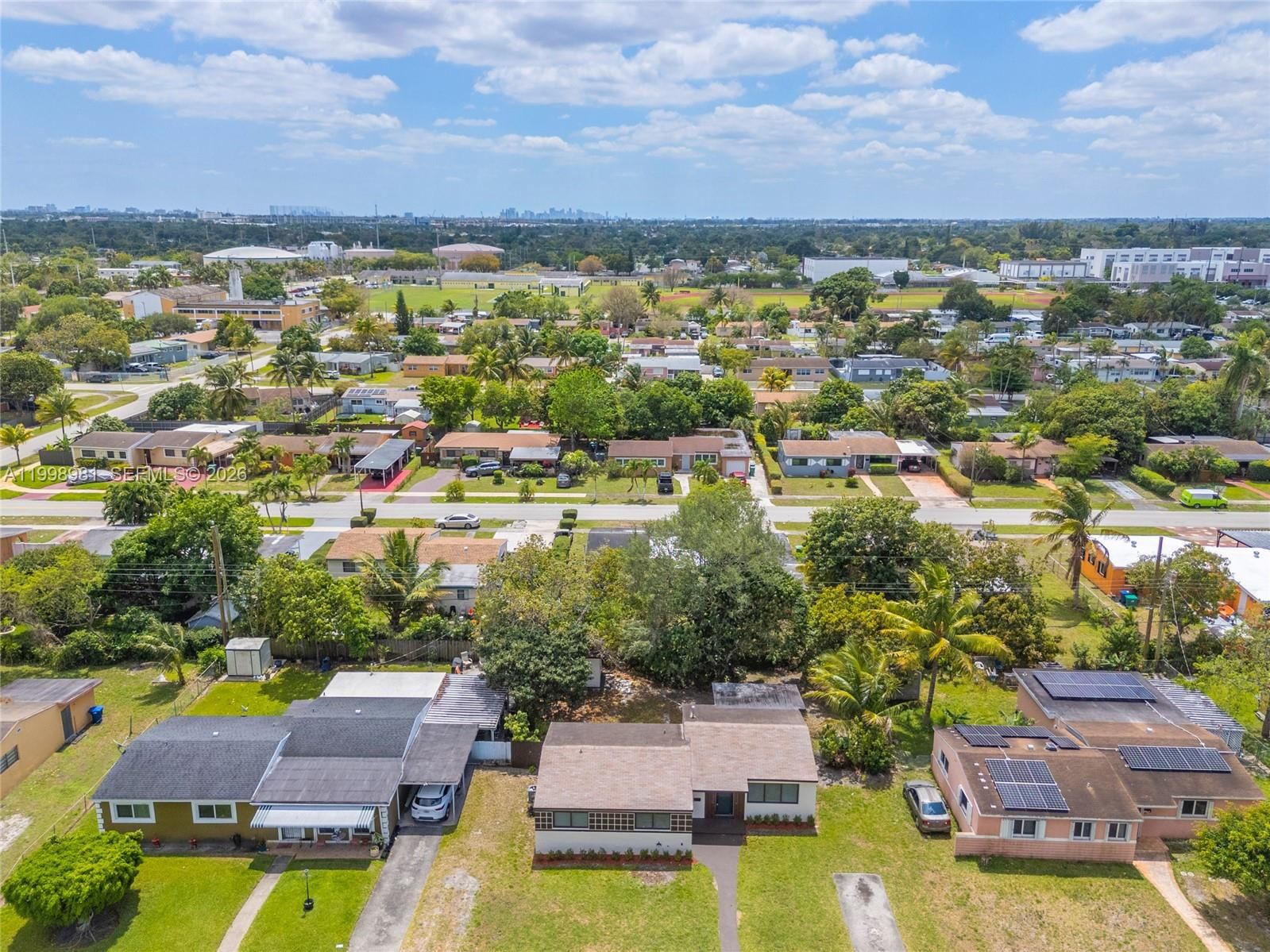 Real estate property located at 1000 198th St, Miami-dade, Norwood 4th Addn, Miami Gardens, FL