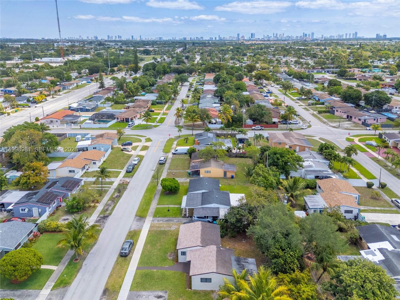 Real estate property located at 1000 198th St, Miami-dade, Norwood 4th Addn, Miami Gardens, FL