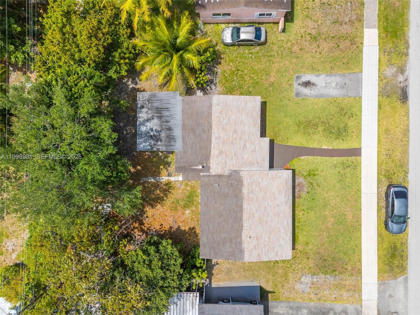 Real estate property located at 1000 198th St, Miami-dade, Norwood 4th Addn, Miami Gardens, FL