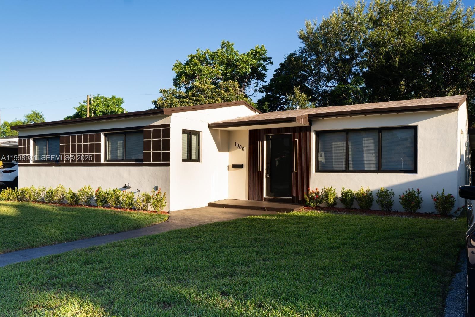 Real estate property located at 1000 198th St, Miami-dade, Norwood 4th Addn, Miami Gardens, FL