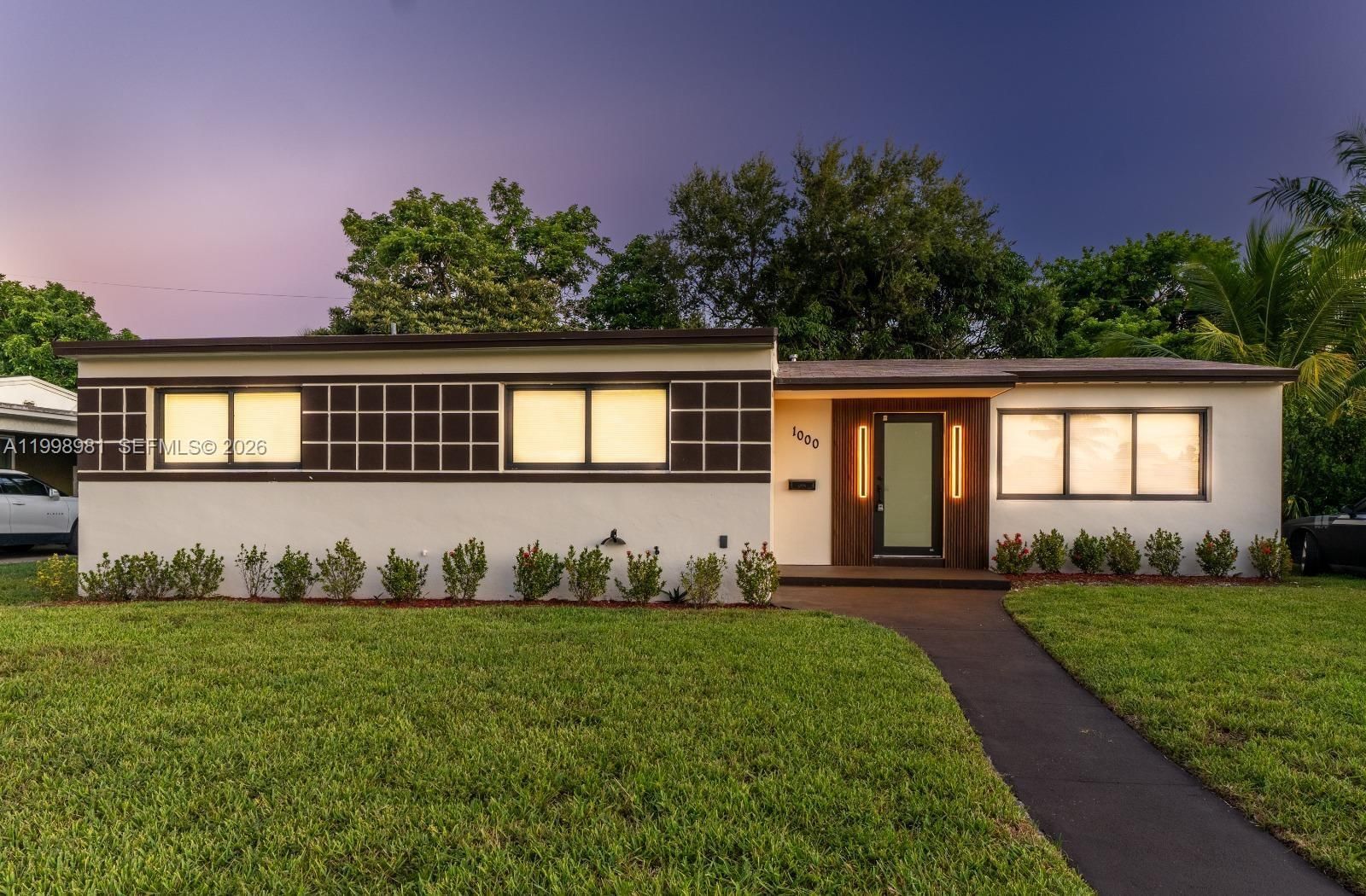 Real estate property located at 1000 198th St, Miami-dade, Norwood 4th Addn, Miami Gardens, FL