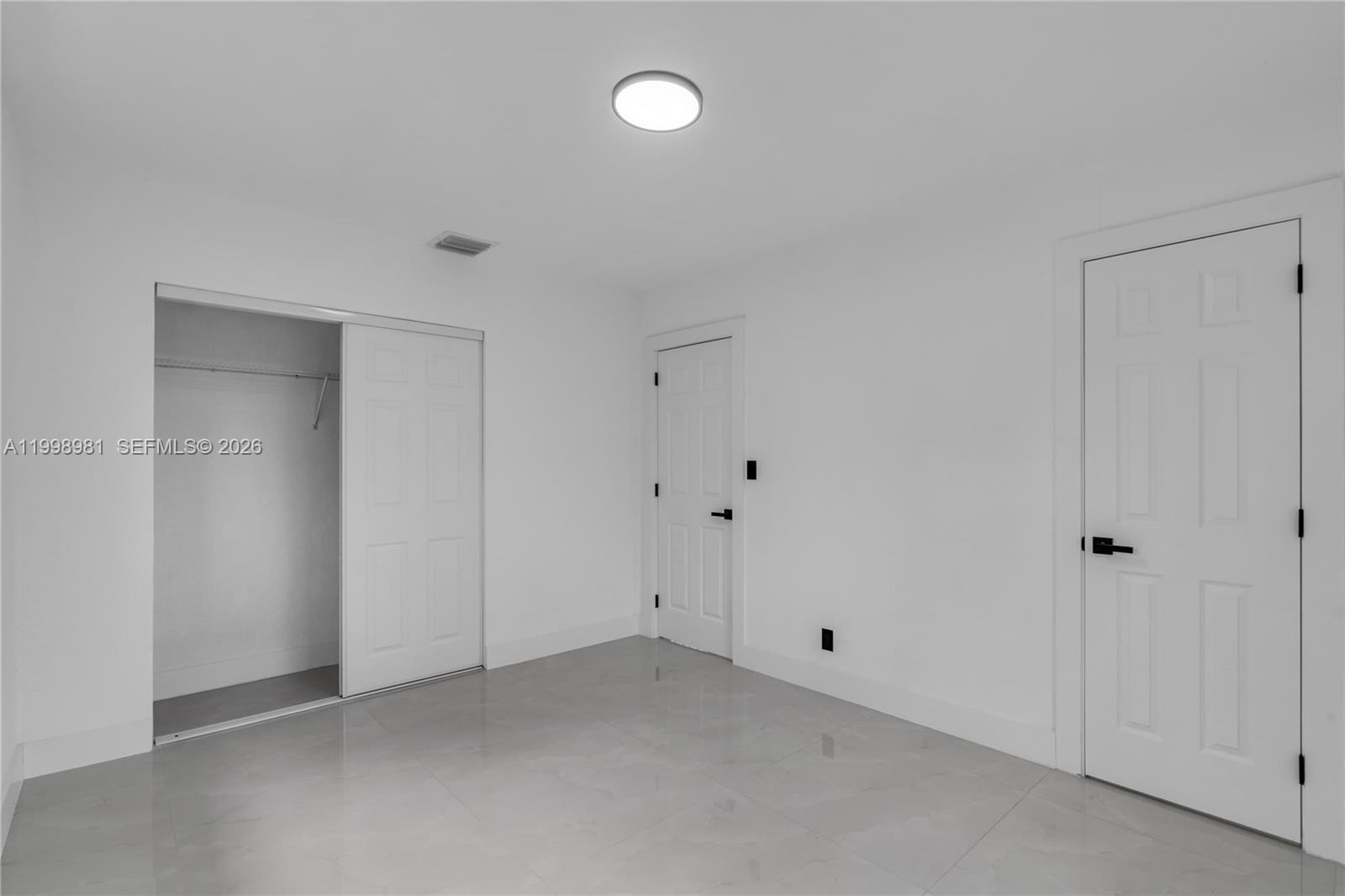 Real estate property located at 1000 198th St, Miami-dade, Norwood 4th Addn, Miami Gardens, FL