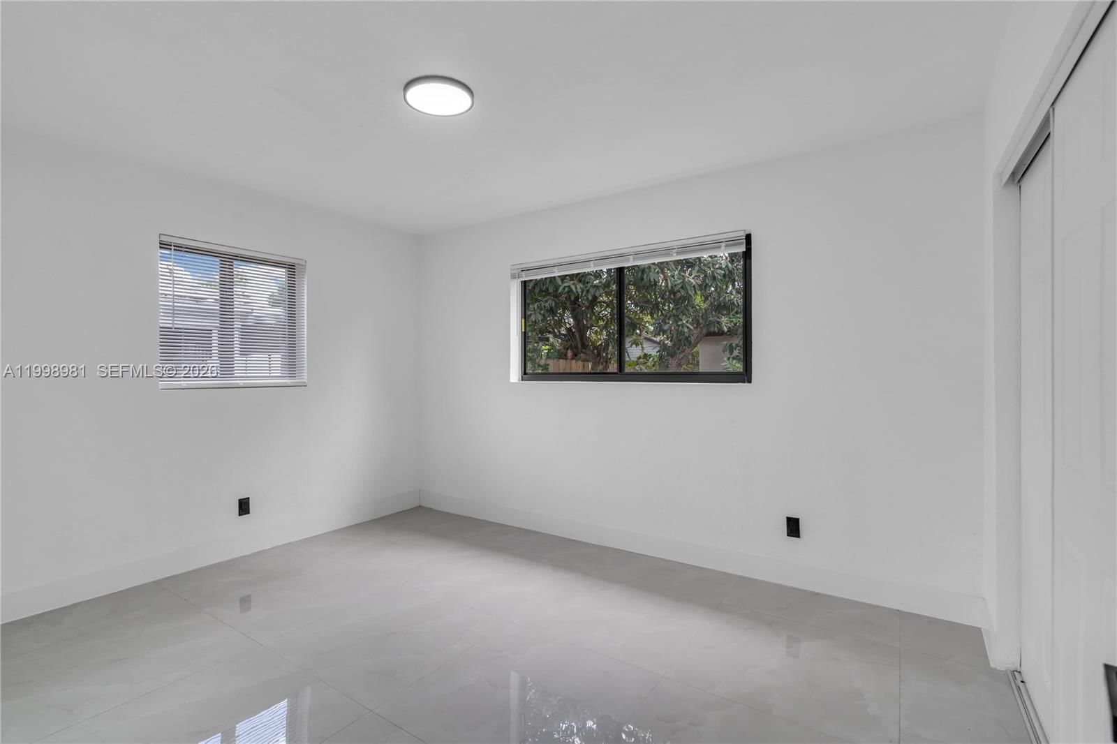 Real estate property located at 1000 198th St, Miami-dade, Norwood 4th Addn, Miami Gardens, FL