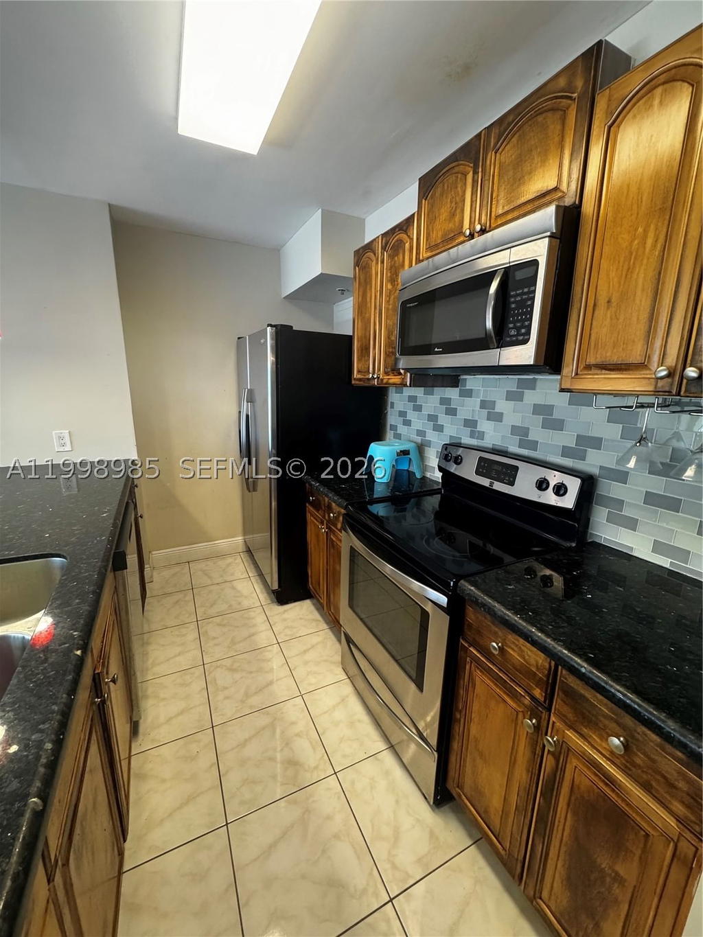 Real estate property located at 7545 Treasure Dr #9K, Miami-dade, Caribbean Towers Condo, North Bay Village, FL