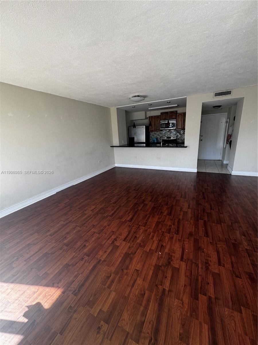 Real estate property located at 7545 Treasure Dr #9K, Miami-dade, Caribbean Towers Condo, North Bay Village, FL