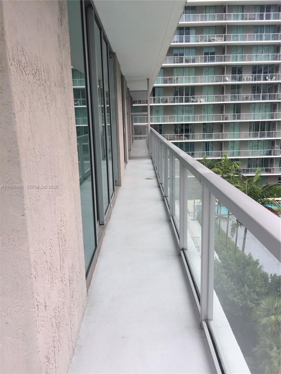 Real estate property located at 79 12th St #1406-S, Miami-dade, The Axis On Brickell Cond, Miami, FL