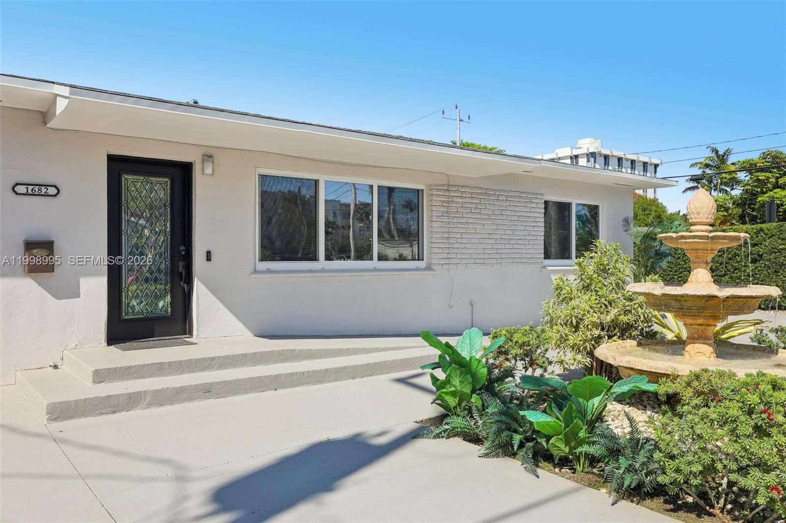 Real estate property located at 1682 124th Ln, Miami-dade, Sub Of Foster & Sanchez T, North Miami, FL