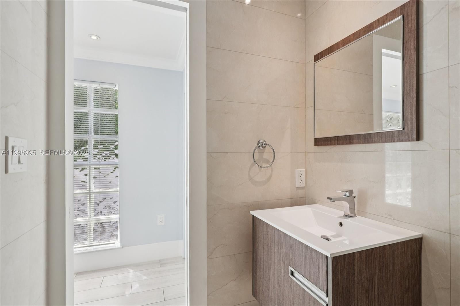 Real estate property located at 1682 124th Ln, Miami-dade, Sub Of Foster & Sanchez T, North Miami, FL