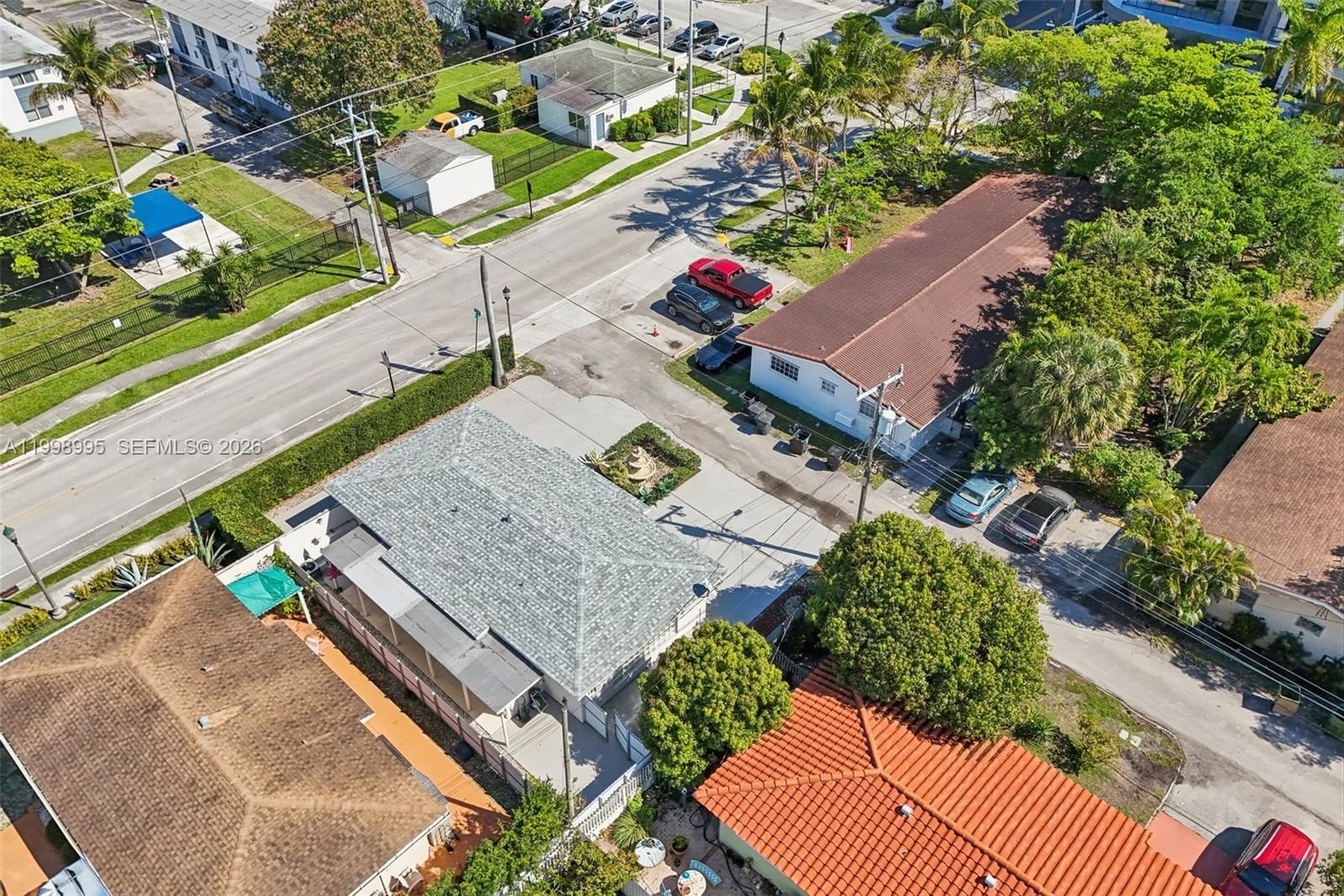 Real estate property located at 1682 124th Ln, Miami-dade, Sub Of Foster & Sanchez T, North Miami, FL