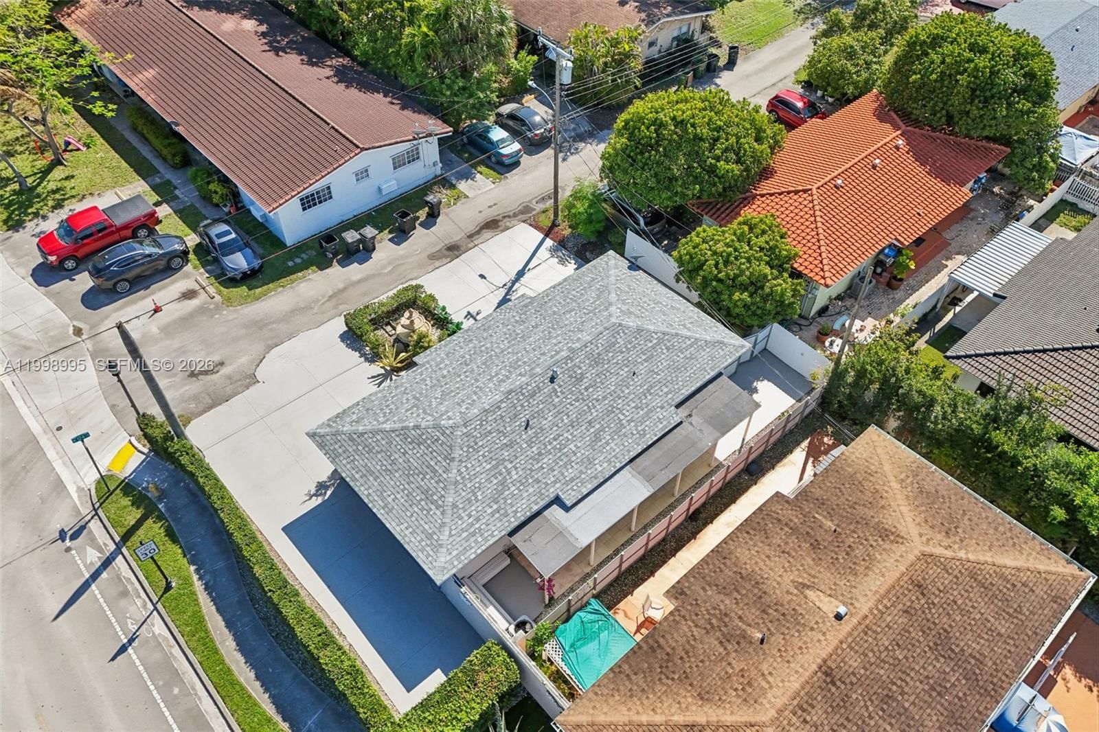 Real estate property located at 1682 124th Ln, Miami-dade, Sub Of Foster & Sanchez T, North Miami, FL