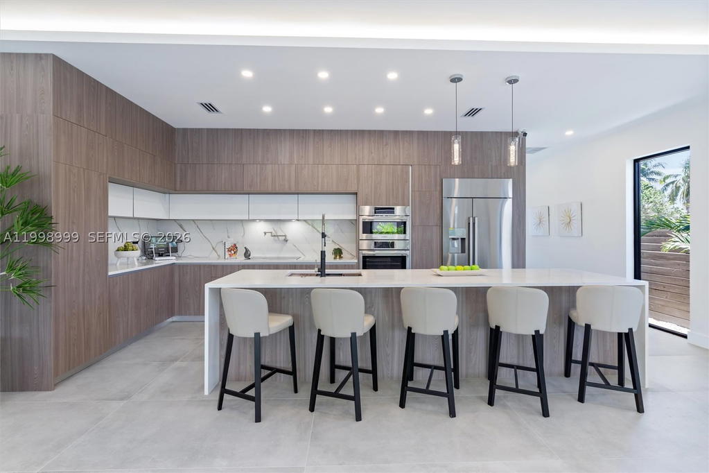 Real estate property located at 2431 18th St, Broward, Livermore Estates, Fort Lauderdale, FL