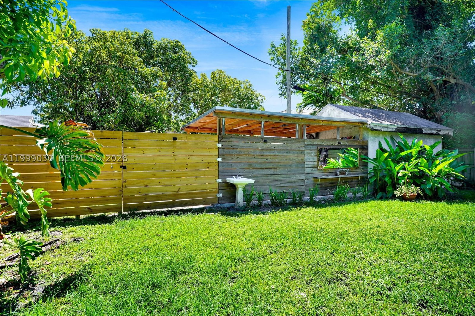 Real estate property located at 2615 34th Ct, Miami-dade, Coral Pl Rev, Miami, FL