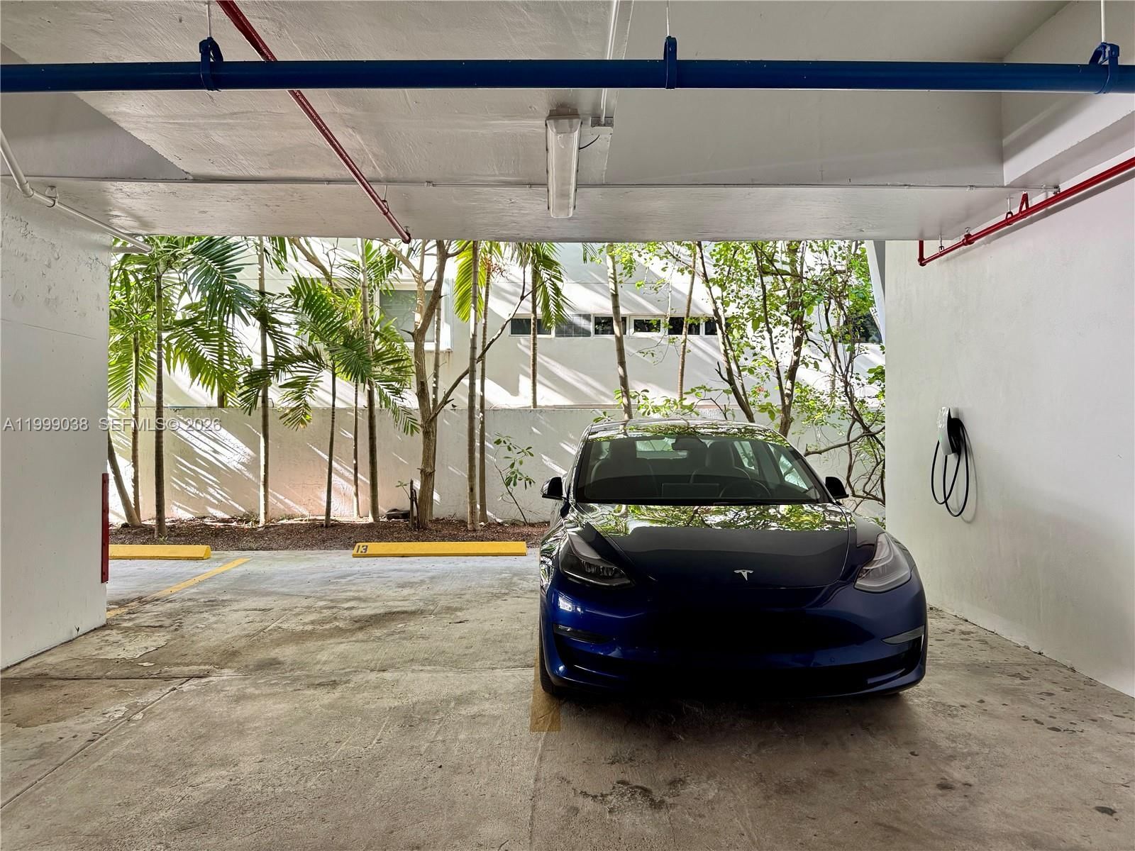 Real estate property located at 7800 Collins Ave #101, Miami-dade, Rond Point Condo, Miami Beach, FL